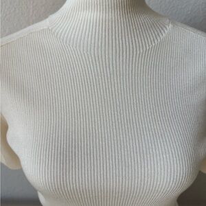 Lafayette 148 New York Cream Ribbed Turtleneck Sweater